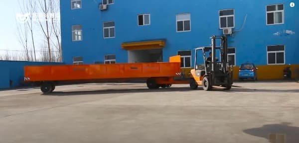 Transfer cart trsiler for forklift railing heavy duty flatbeds