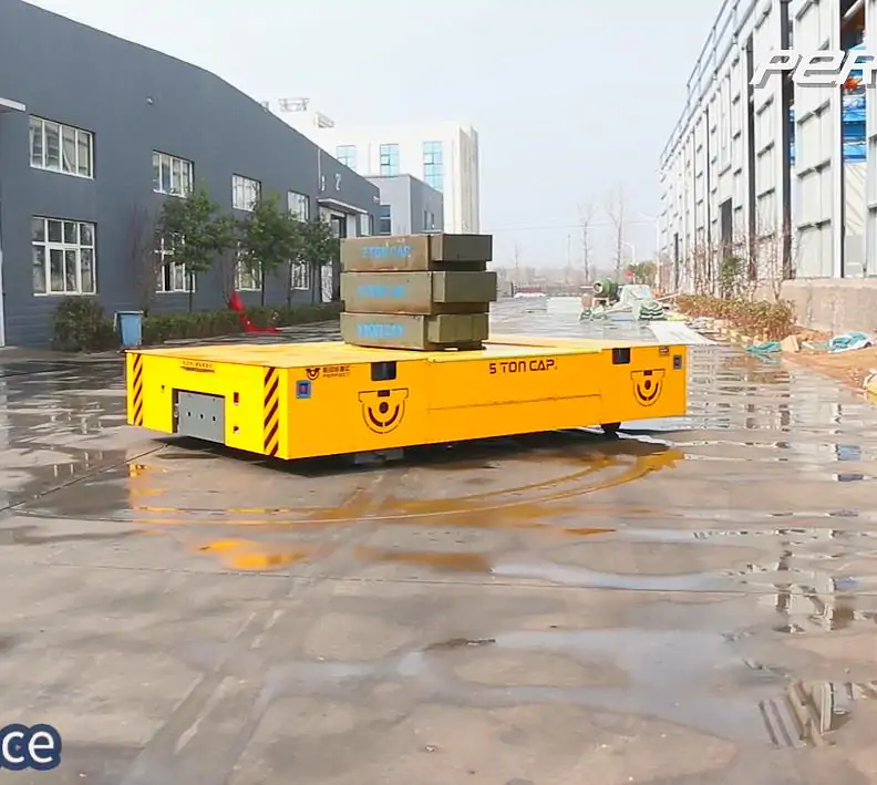 5T trackless transfer cart to transport soft drinks and beer pallets
